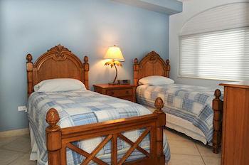 The Meridian Hotel Upper Land Esterno foto